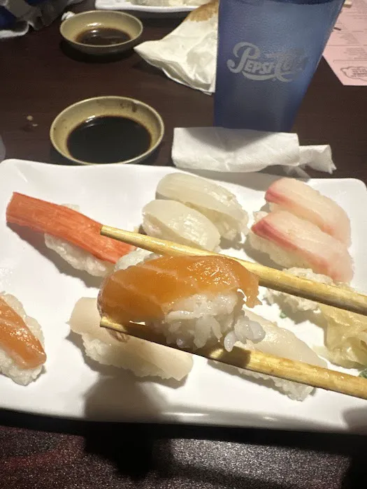 Toshi Sushi & Grill Picture 3