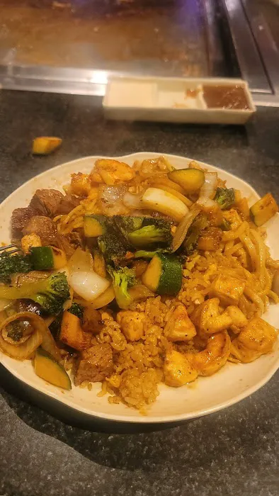 Tokyo Steakhouse - Sushi and Hibachi Picture 4