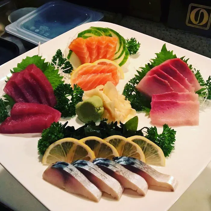 Kubo Sushi and Sake Lounge Picture 8