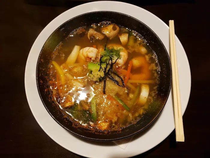 Shu's Sushi Bar & Grill Picture 7