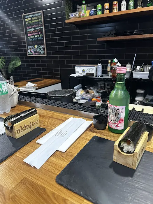 Kinjo Hand Roll Bar Picture 6