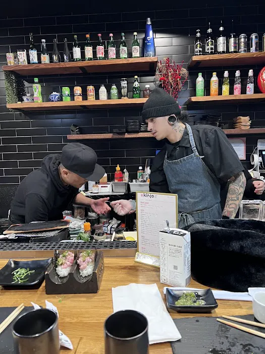 Kinjo Hand Roll Bar Picture 3
