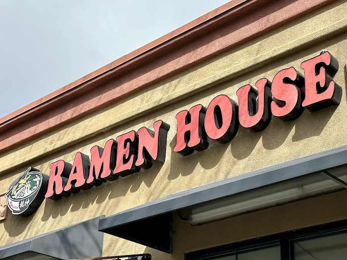 Ryujin Ramen House Picture 5