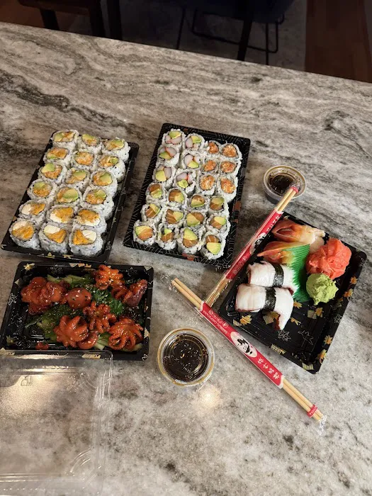 New Asian Taste sushi & Ramen Noodles Picture 1