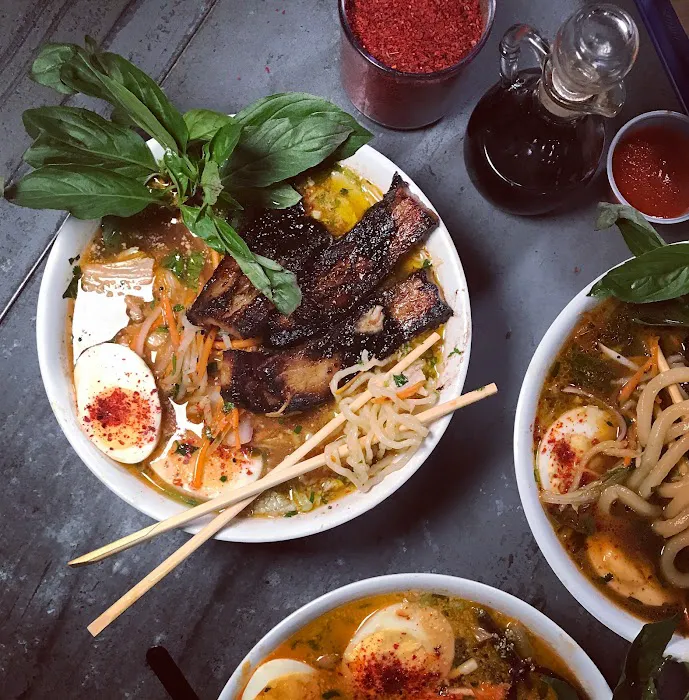 Mi & Yu Noodle Bar Picture 1