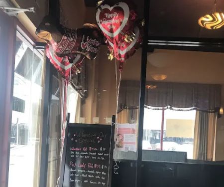 East Moon Asian Bistro
