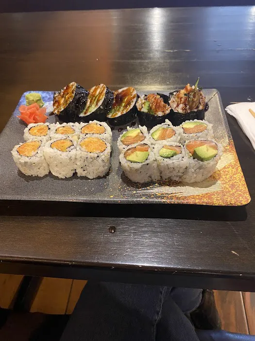 General House Asian Cuisine & Sushi Picture 3