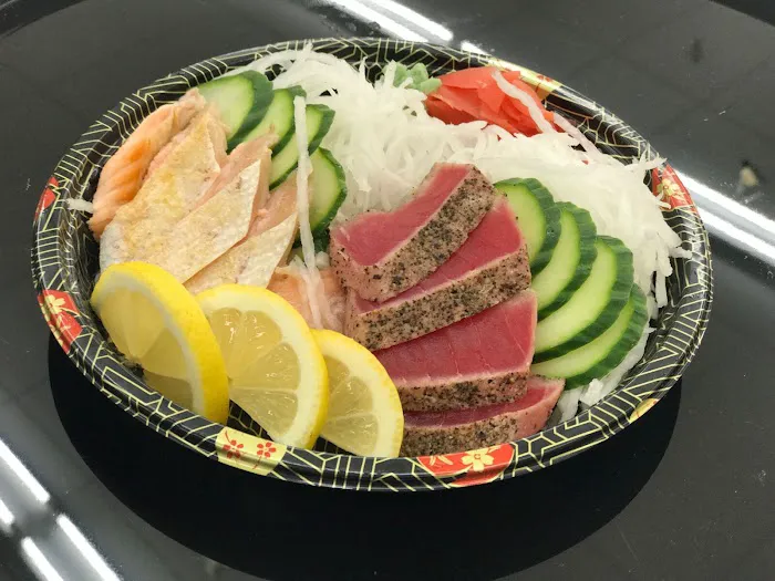 Seven Seas Sushi Picture 9