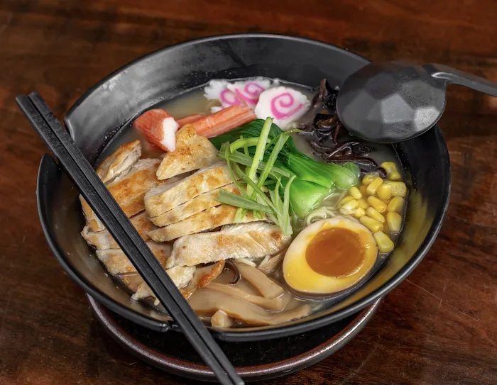 Sushi Sakura & Ramen Picture 10