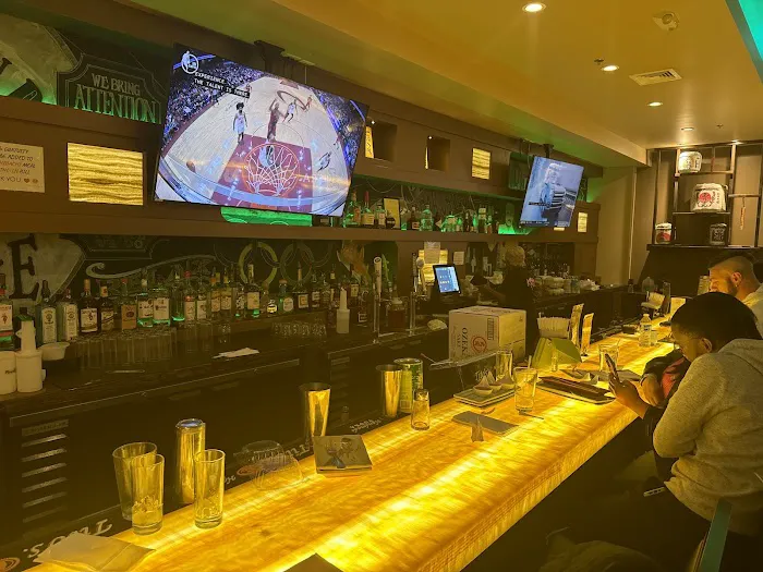 Kabuto Japanese Steakhouse and Sushi Bar Picture 1