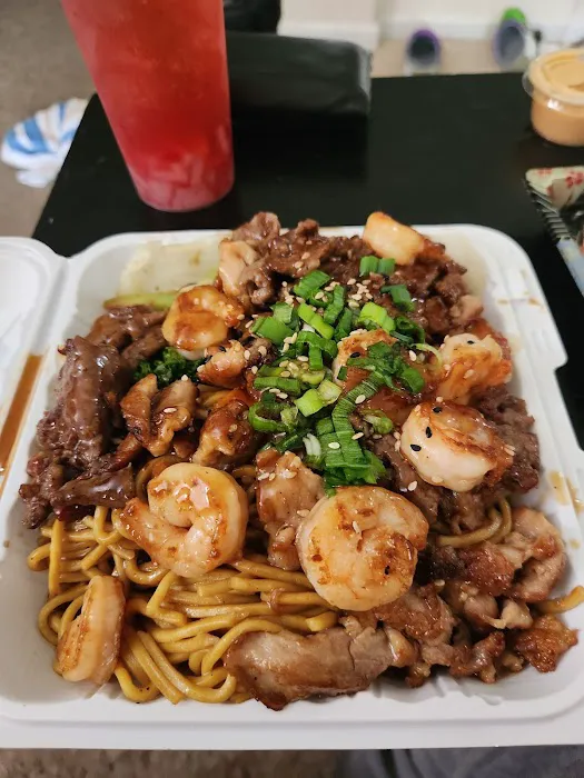 Teriyaki & Sushi Japanese Grill Picture 7