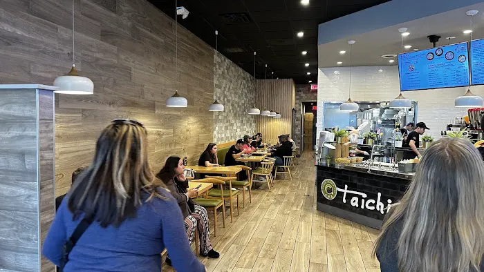 Taichi Bubble Ramen & Poke Picture 8
