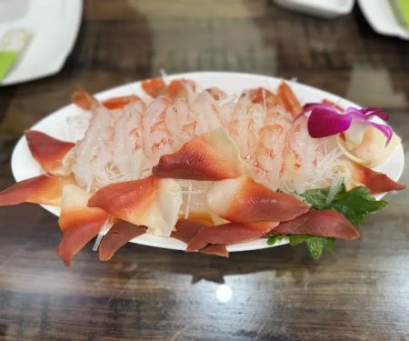 Nova Sushi Bar & Asian Fusion