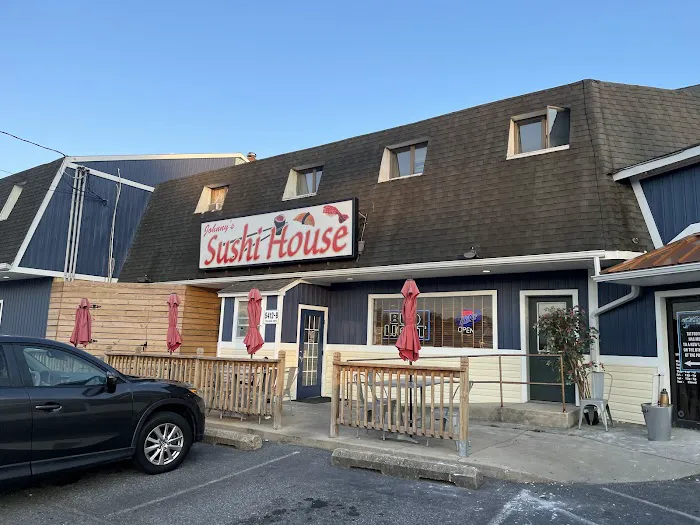 Johnny's Sushi House Picture 1