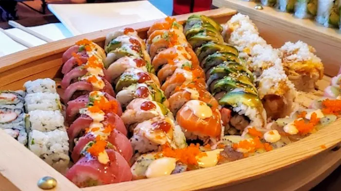 Sushi Q8 Eldersburg Picture 10