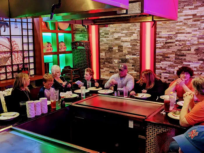 Kiku Japanese Steakhouse & Sushi Bar Picture 3