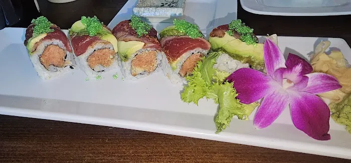 Kiku Japanese Steakhouse & Sushi Bar Picture 5