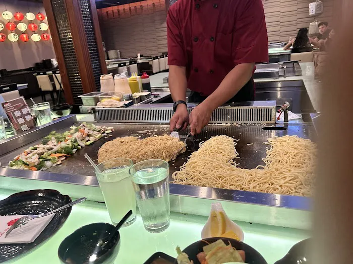 Kabuto Hibachi & Sushi Picture 9