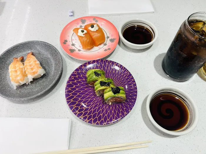 UZU Revolving Sushi Picture 9