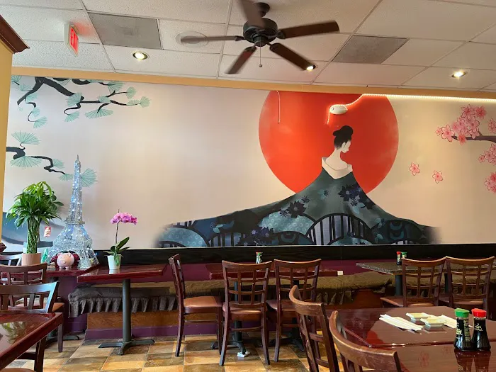 Love Sushi Picture 3