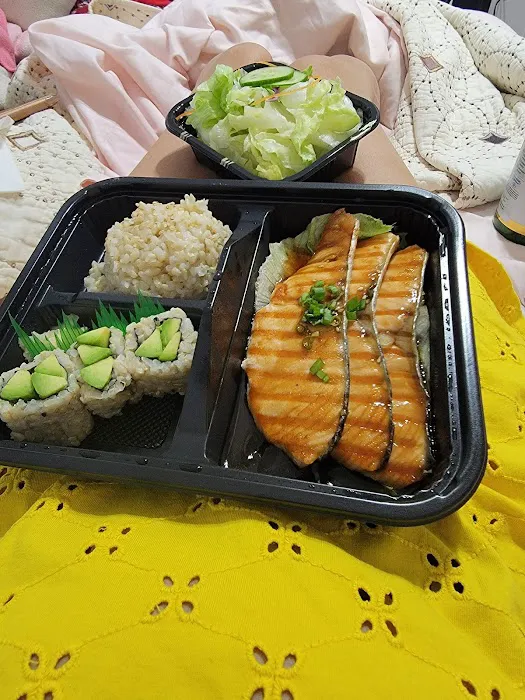 Yiku Sushi Picture 8
