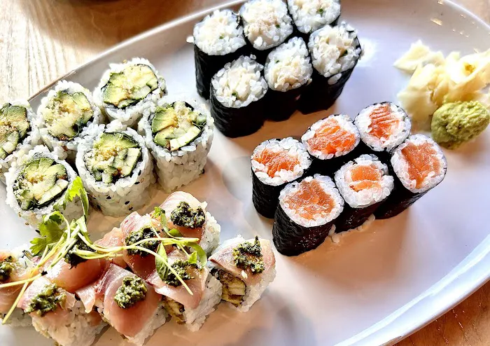 KENAKI Sushi Counter Picture 9