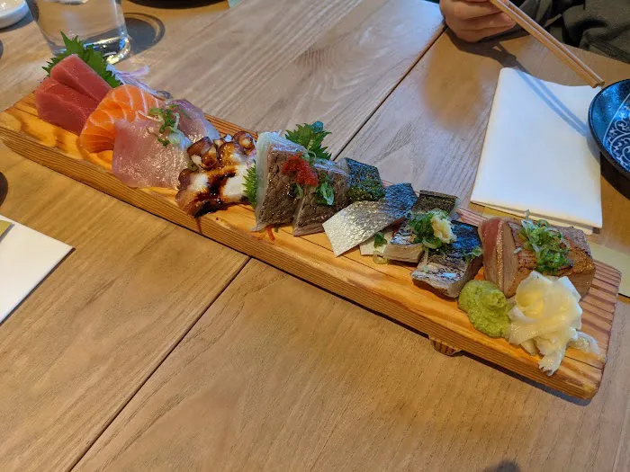KENAKI Sushi Counter Picture 5