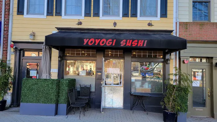 Yoyogi Sushi Picture 1