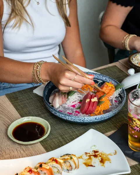 Sushi Hachi Picture 6