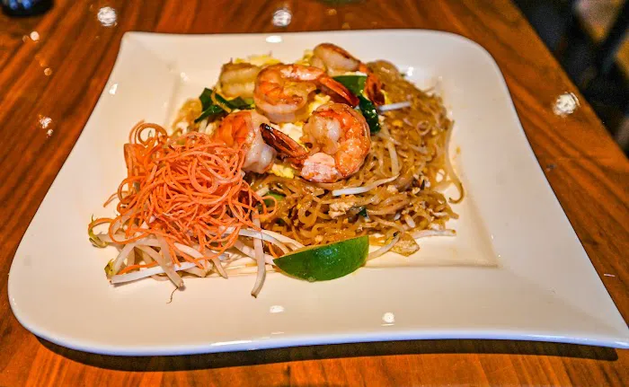 Akeno Sushi Bar and Thai at Capitol Hill Picture 2
