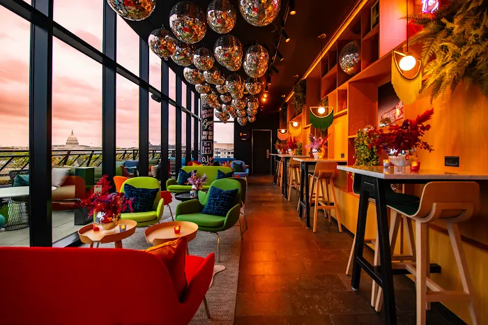 Sushi By Bou- DC @ CitizenM Hotel L'enfant Plaza Picture 9