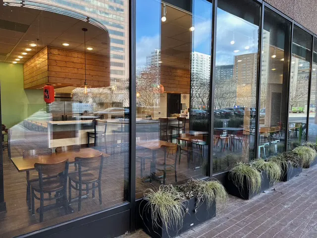 Sushi Garden Picture 10
