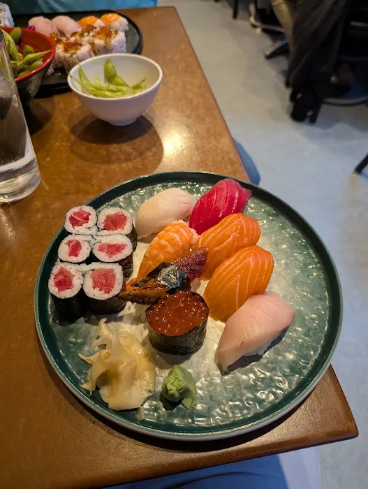 Sushi AOI Picture 8