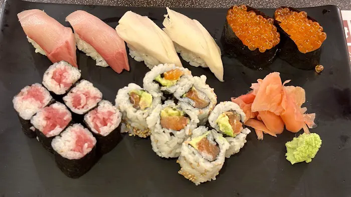 Sakana Japanese Restaurant Picture 2