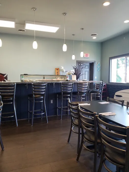 Island Sushi & Grille Picture 6