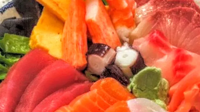 Island Sushi & Grille Picture 10