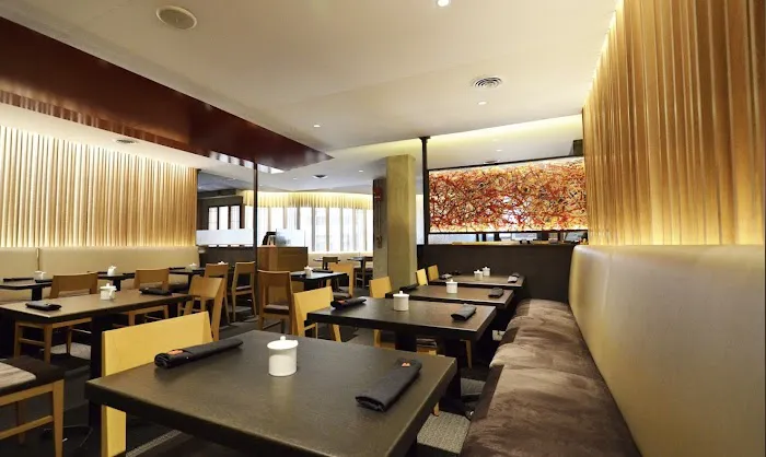 KAZ Sushi Bistro Picture 1