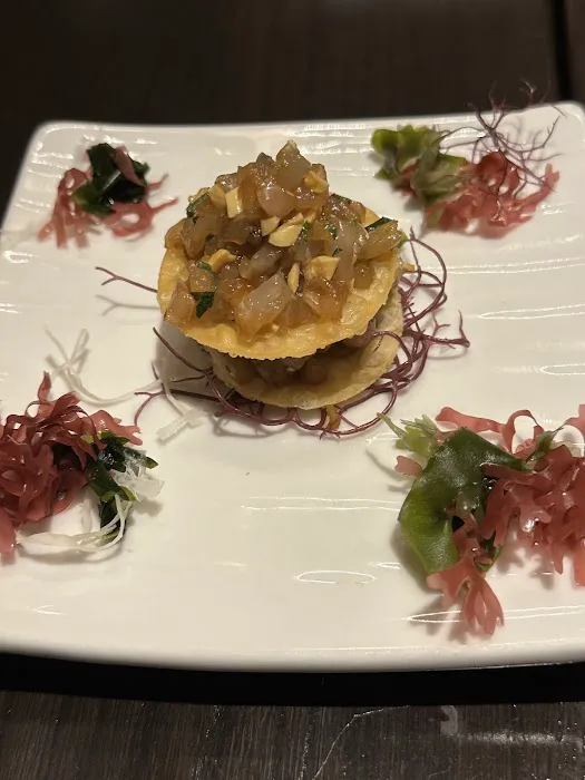 KAZ Sushi Bistro Picture 3