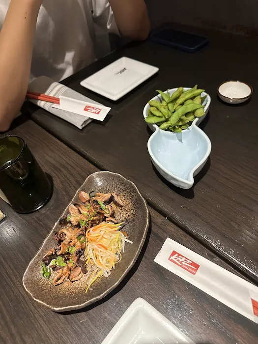 KAZ Sushi Bistro Picture 9