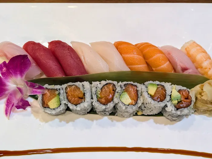Taiko Sushi Picture 5