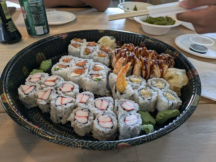 RAWR Sushi Picture 9