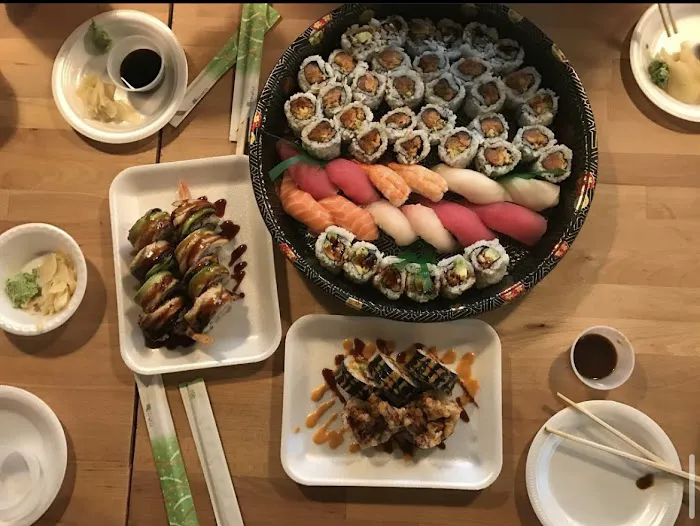 RAWR Sushi Picture 7