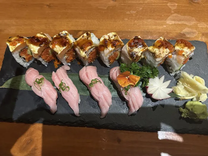 Fo Japanese Bistro Picture 5