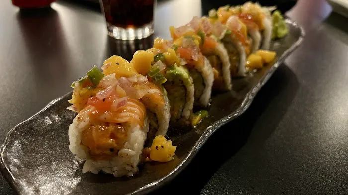 Koi Koi Sushi and Roll Picture 5