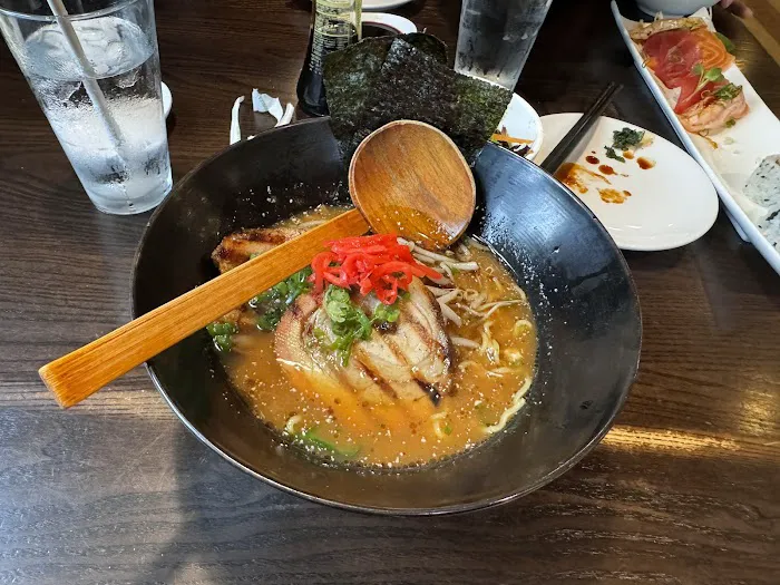 Kizuna Sushi & Ramen Picture 2