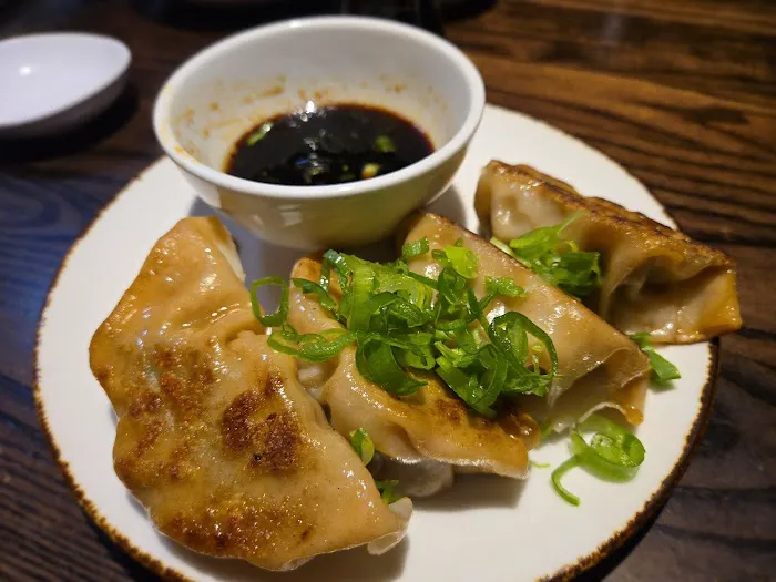 Kizuna Sushi & Ramen Picture 10