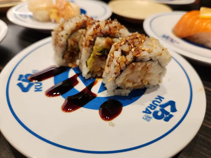 Kura Revolving Sushi Bar Picture 4