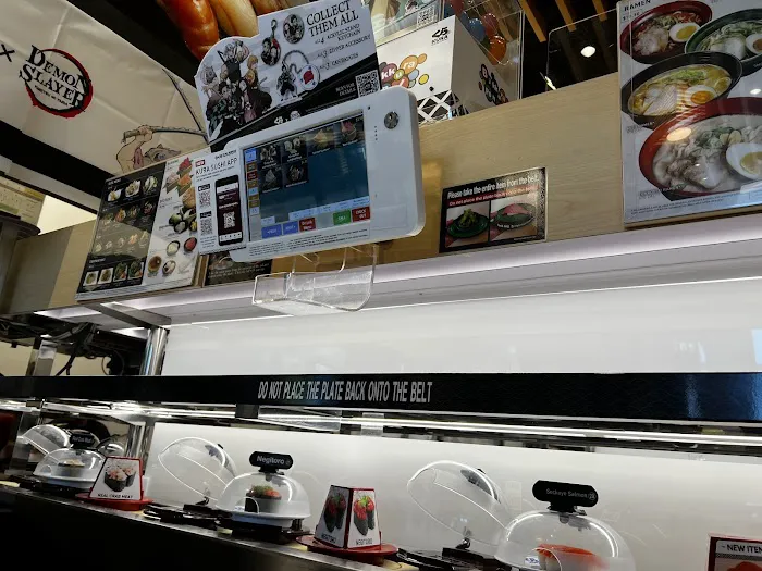 Kura Revolving Sushi Bar Picture 6