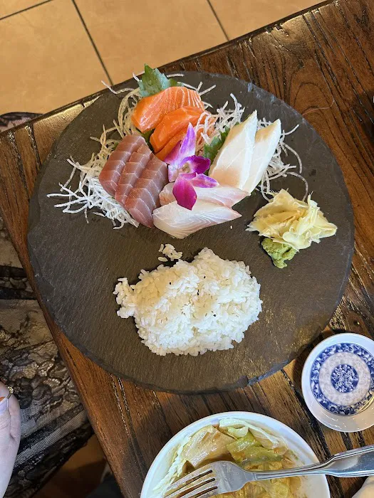 Miso Asian Grill & Sushi Bar Picture 7