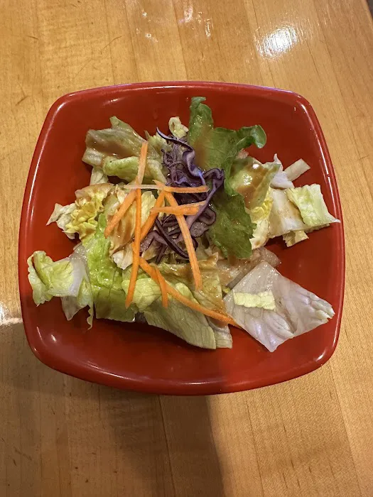 Sushi Yama (Yama Japanese Restaurant) Picture 3